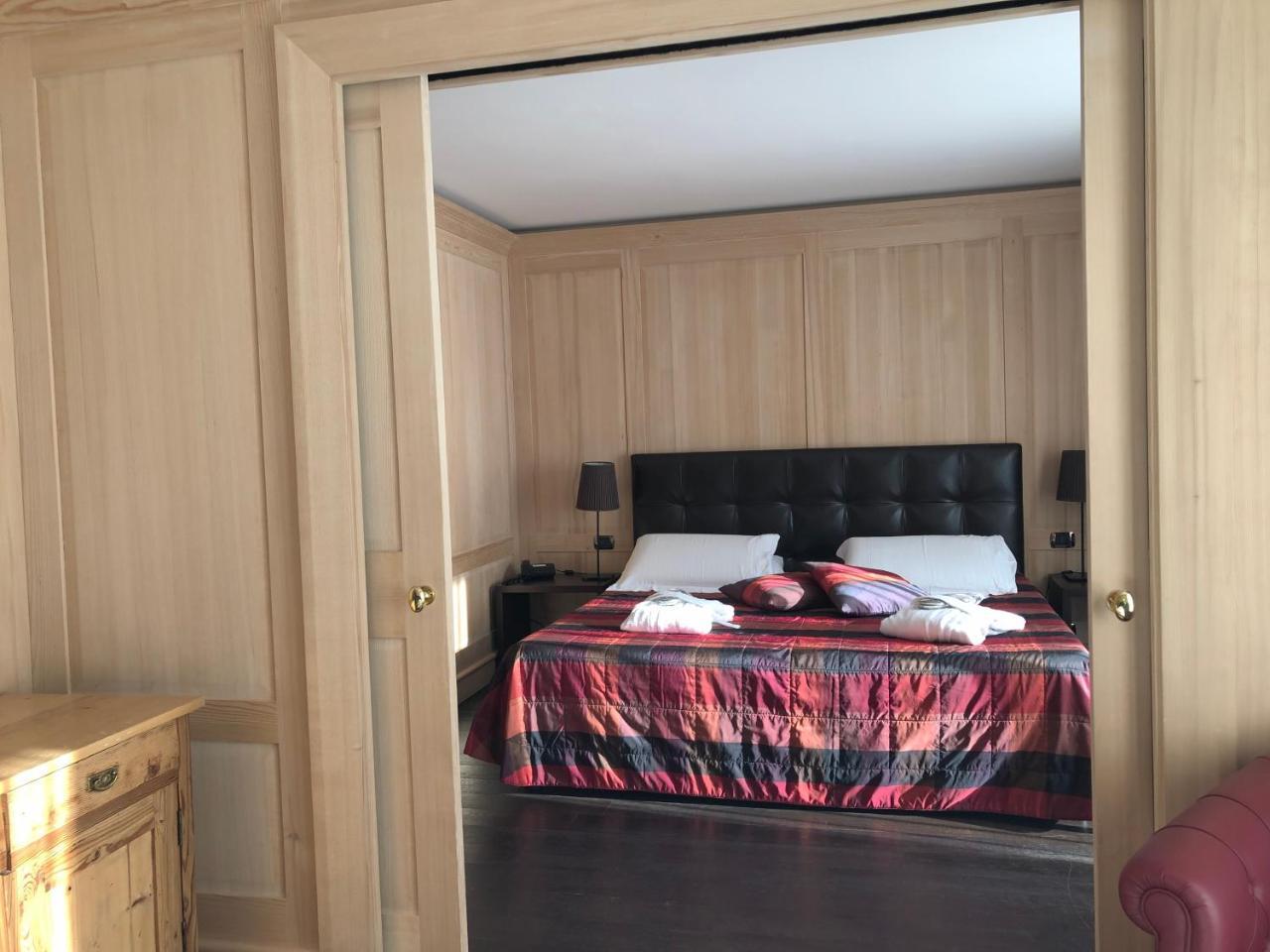 Hotel Savoia Dal 1924 San Martino Di Castrozza Ngoại thất bức ảnh